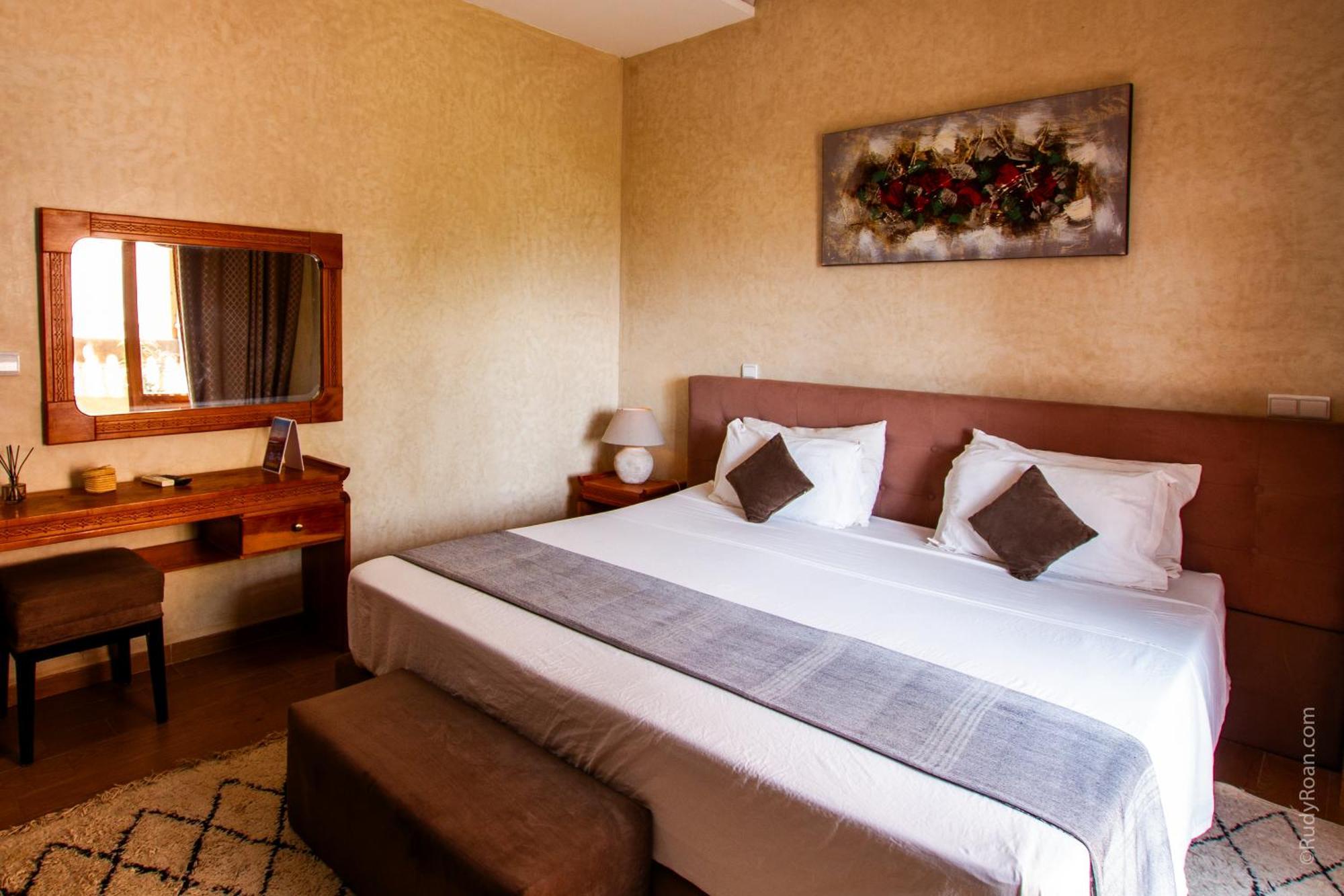 Les Terrasses Du Lac Marrakech Лалла-Такеркуст Экстерьер фото